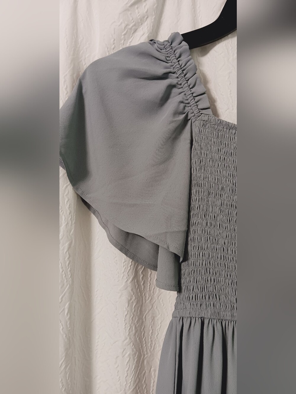 IVY CITY Co Smocked Bodice Flutter Sleeve Midi Dress  Light Gray Size S - Picture 5 of 11